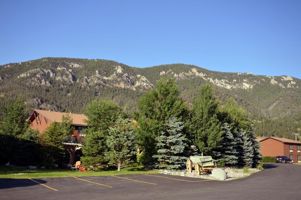 Bucks T4 Lodge Big Sky Bagian luar foto