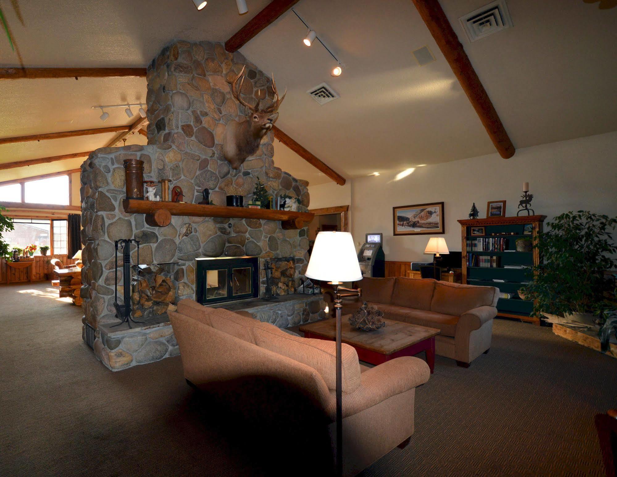 Bucks T4 Lodge Big Sky Bagian luar foto