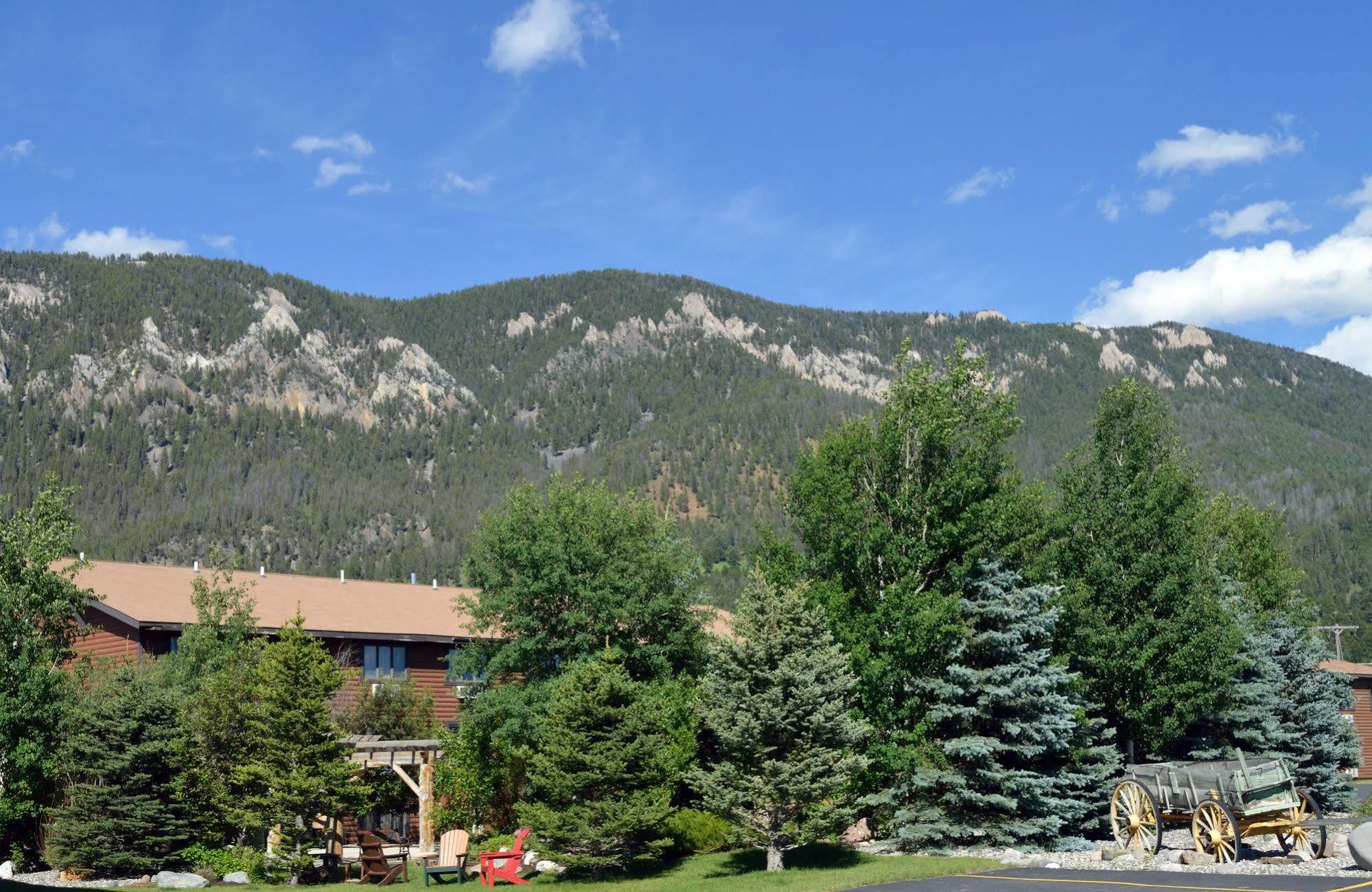 Bucks T4 Lodge Big Sky Bagian luar foto