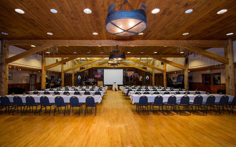 Bucks T4 Lodge Big Sky Bagian luar foto